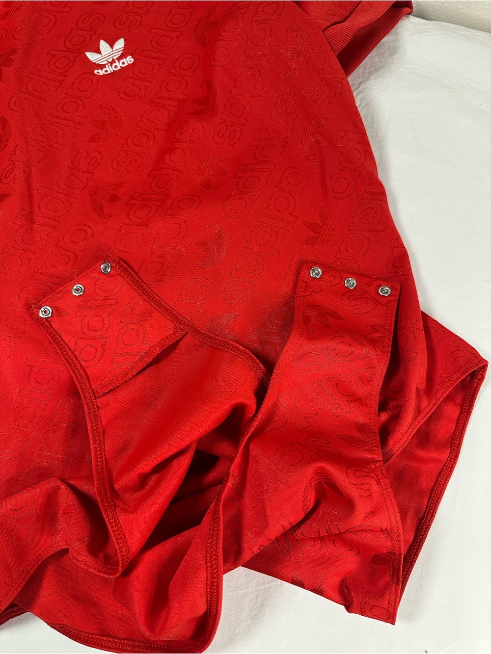 Adidas Red Jacquard Short Sleeve Bodysuit Size Large - Picture 8 of 15